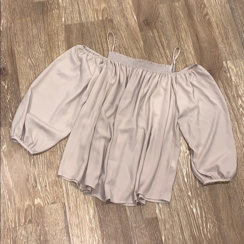 Fantastic Fawn cold shoulder top